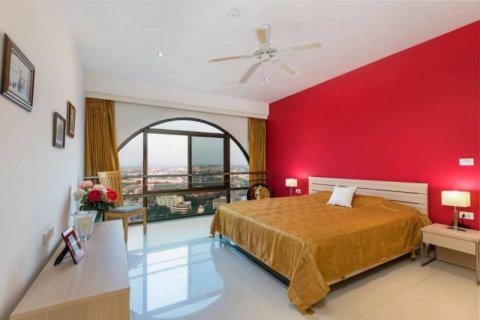 Condominio de 3 dormitorios en Pattaya, Tailandia № 99599 - foto 12