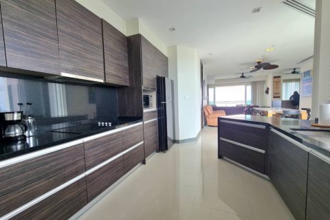 Eigentumswohnung in Pattaya, Thailand, 3 Schlafzimmer  № 99601 - Foto 11