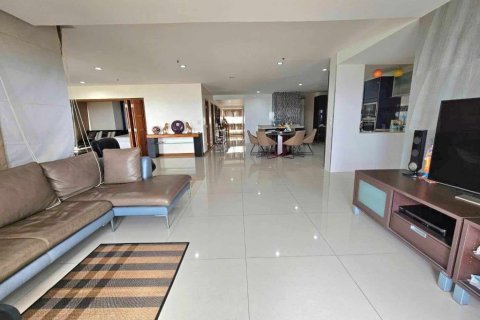 Condominio de 3 dormitorios en Pattaya, Tailandia № 99600 - foto 18