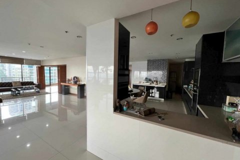 Condominio de 3 dormitorios en Pattaya, Tailandia № 99600 - foto 26