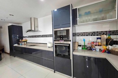 Condominio de 3 dormitorios en Pattaya, Tailandia № 99600 - foto 27