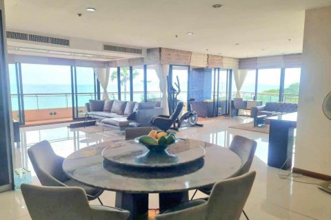 Condominio de 3 dormitorios en Pattaya, Tailandia № 99600 - foto 20