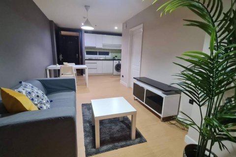 Condominio de 1 dormitorio en Phra Khanong, Bangkok, Tailandia № 99602 - foto 2