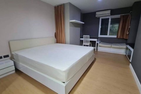 Condominio de 1 dormitorio en Phra Khanong, Bangkok, Tailandia № 99602 - foto 12