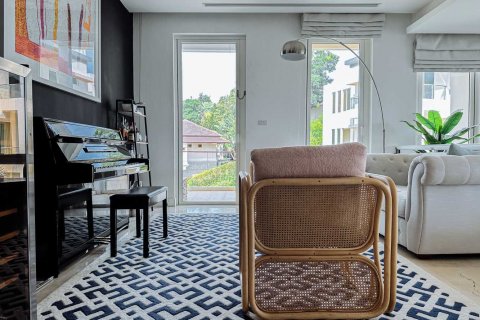 Condo in Bang Tao, Thailand, 4 bedrooms № 120802 - photo 13