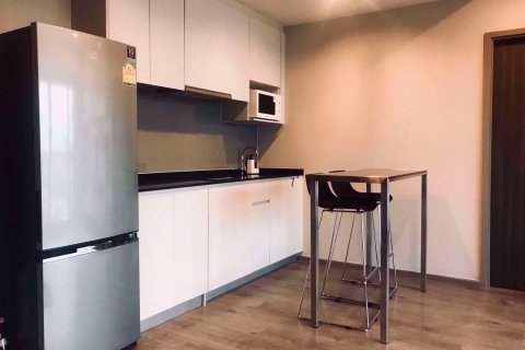 Condominio de 2 dormitorios en Chatuchak, Bangkok, Tailandia № 76733 - foto 5