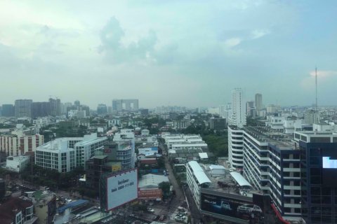 Condominio de 2 dormitorios en Chatuchak, Bangkok, Tailandia № 76733 - foto 11