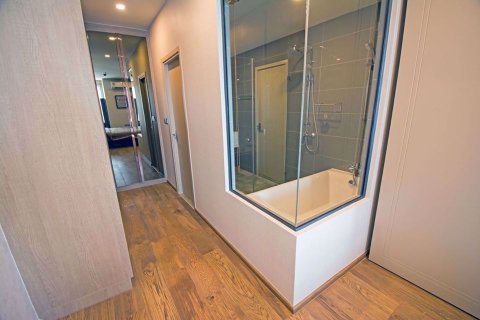 Condominio de 1 dormitorio en Ratchathewi, Bangkok, Tailandia № 76735 - foto 9
