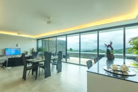 Apartamento de 2 dormitorios en Phuket, Tailandia № 107073 - foto 4