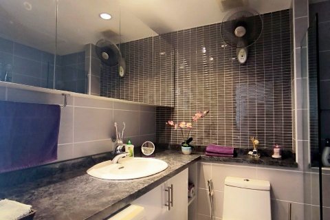 Condominio de 1 dormitorio en Pattaya, Tailandia № 80995 - foto 11