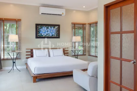 Haus in Rawai, Thailand 4 Schlafzimmer № 132045 - Foto 17