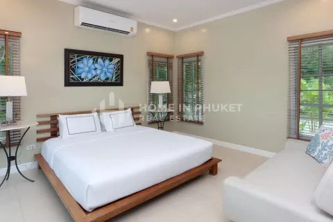Haus in Rawai, Thailand 4 Schlafzimmer № 132045 - Foto 16