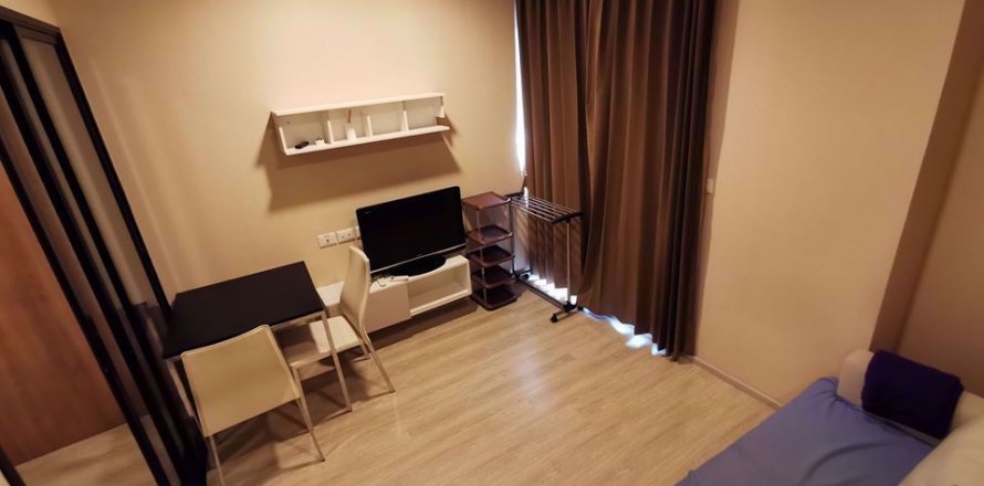 Condominio de 1 dormitorio en Bangkok, Tailandia en Condolette Midst Rama 9  № 78106