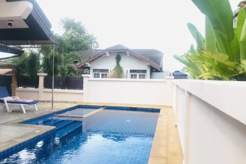 Casa de 3 dormitorios en Pattaya, Tailandia № 80284 - foto 18