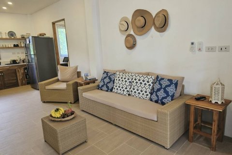 Chalet de 3 dormitorios en Surat Thani, Tailandia № 115887 - foto 9