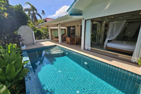 Chalet de 3 dormitorios en Surat Thani, Tailandia № 115887