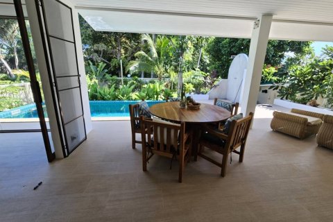 Chalet de 3 dormitorios en Surat Thani, Tailandia № 115887 - foto 7