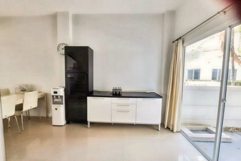 Reihenhaus in Prawet, Bangkok, Thailand 3 Schlafzimmer № 115881 - Foto 4