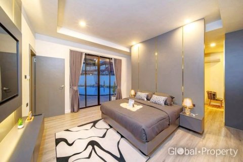 Casa de 3 dormitorios en Pattaya, Tailandia № 125754 - foto 6