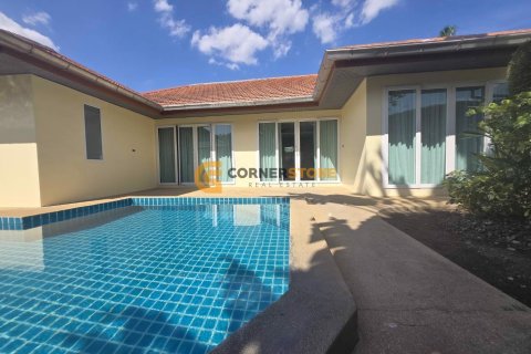 Studio in Pattaya, Thailand № 132130