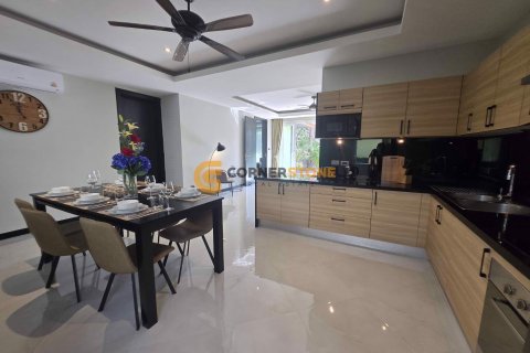 Estudio en Pattaya, Tailandia № 132130 - foto 7