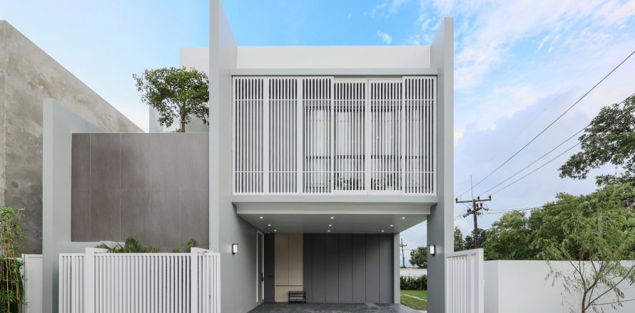 Casa de 4 dormitorios en Phuket, Tailandia № 79820