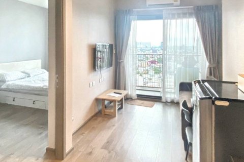 Condominio de 1 dormitorio en Chatuchak, Bangkok, Tailandia № 132989 - foto 2