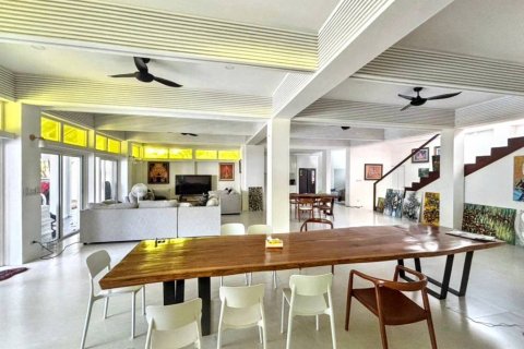 Chalet de 6 dormitorios en Surat Thani, Tailandia № 132990 - foto 8