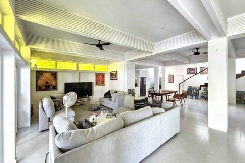 Chalet de 6 dormitorios en Surat Thani, Tailandia № 132990 - foto 7