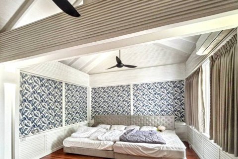 Chalet de 6 dormitorios en Surat Thani, Tailandia № 132990 - foto 10