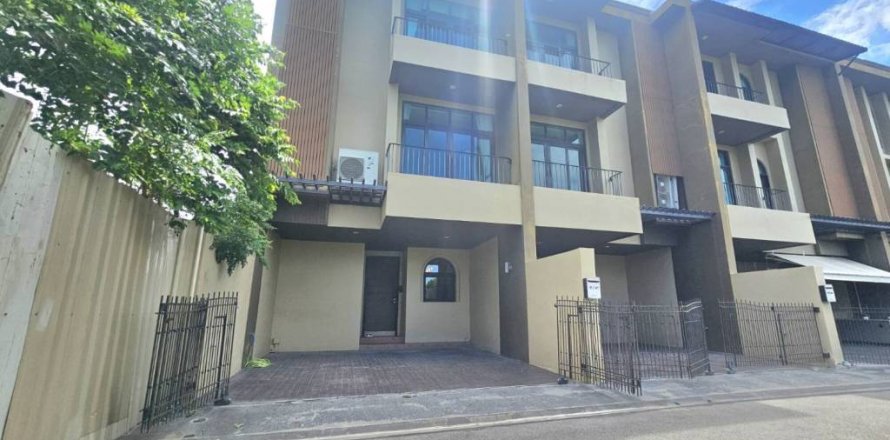Reihenhaus in Hua Hin, Thailand 3 Schlafzimmer № 132991