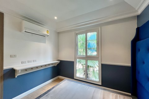 Apartamento de 2 dormitorios en Pattaya, Tailandia № 101489 - foto 10