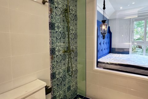 Apartamento de 2 dormitorios en Pattaya, Tailandia № 101489 - foto 9