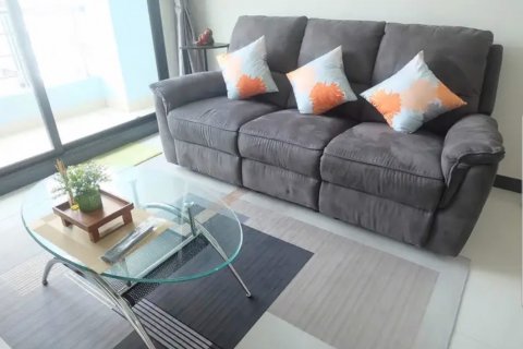 Condominio de 2 dormitorios en Watthana, Bangkok, Tailandia № 80336 - foto 2