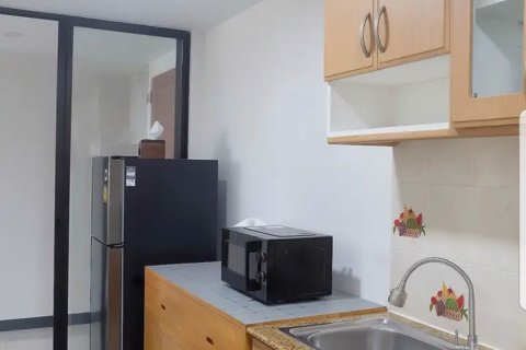 Condominio de 2 dormitorios en Watthana, Bangkok, Tailandia № 80336 - foto 6
