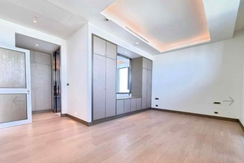 Condominio de 3 dormitorios en Khlong San, Bangkok, Tailandia № 80337 - foto 2
