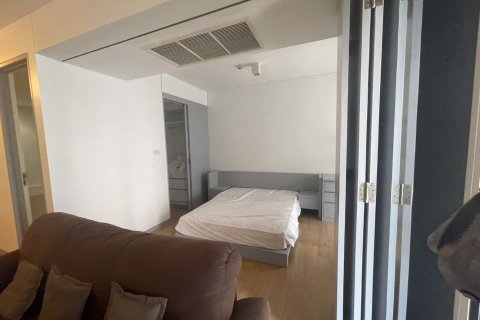 Condominio de 1 dormitorio en Watthana, Bangkok, Tailandia № 80333 - foto 5