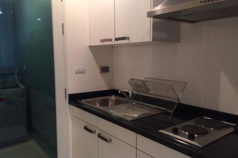 Condominio de 1 dormitorio en Watthana, Bangkok, Tailandia № 80338 - foto 5