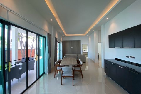 Casa de 3 dormitorios en Hua Hin, Tailandia № 125101 - foto 7
