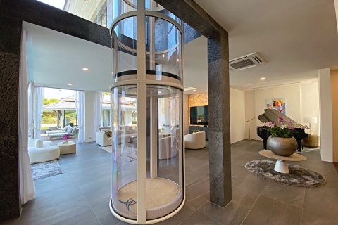 Casa de 4 dormitorios en Hua Hin, Tailandia № 125106 - foto 5