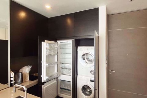 Condominio de 1 dormitorio en Bang Rak, Bangkok, Tailandia № 76106 - foto 6