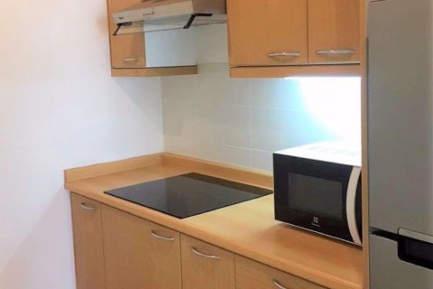 Condominio de 2 dormitorios en Yan Nawa, Bangkok, Tailandia № 76103 - foto 3