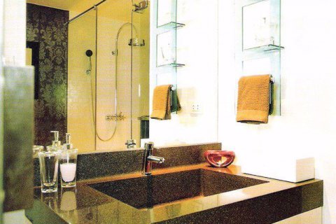 Penthouse in Khlong Toei, Bangkok, Thailand 3 bedrooms № 76108 - photo 13