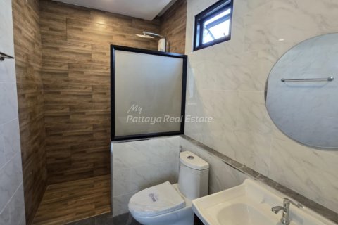 Casa de 3 dormitorios en Pattaya, Tailandia № 123499 - foto 8