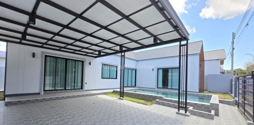 Casa de 3 dormitorios en Pattaya, Tailandia № 123499