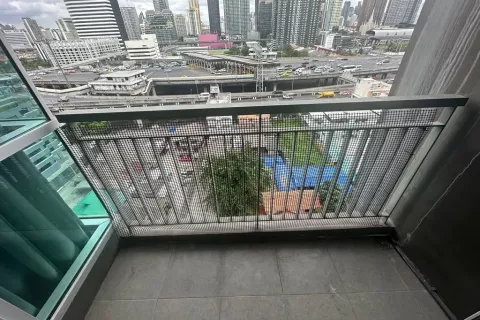 Estudio en el condominio en Huai Khwang, Bangkok, Tailandia № 142770 - foto 8