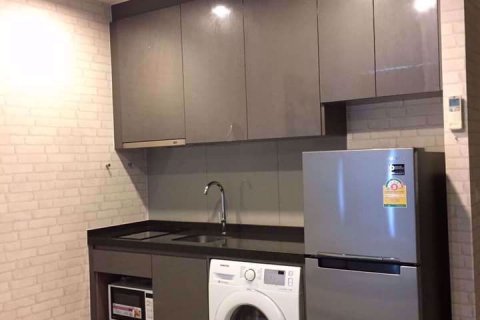 Estudio en el condominio en Ratchathewi, Bangkok, Tailandia № 76963 - foto 2