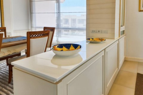 Condominio de 2 dormitorios en Hua Hin, Tailandia № 124668 - foto 6