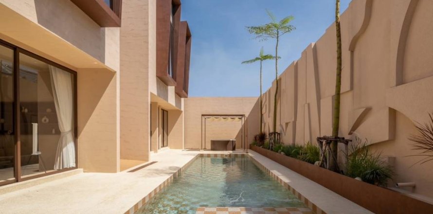 Chalet de 5 dormitorios en Pattaya, Tailandia № 124665