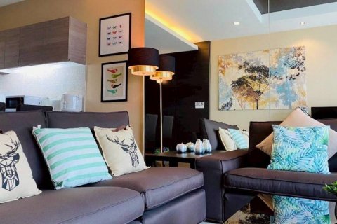 Chalet de 3 dormitorios en Pattaya, Tailandia № 144415 - foto 7